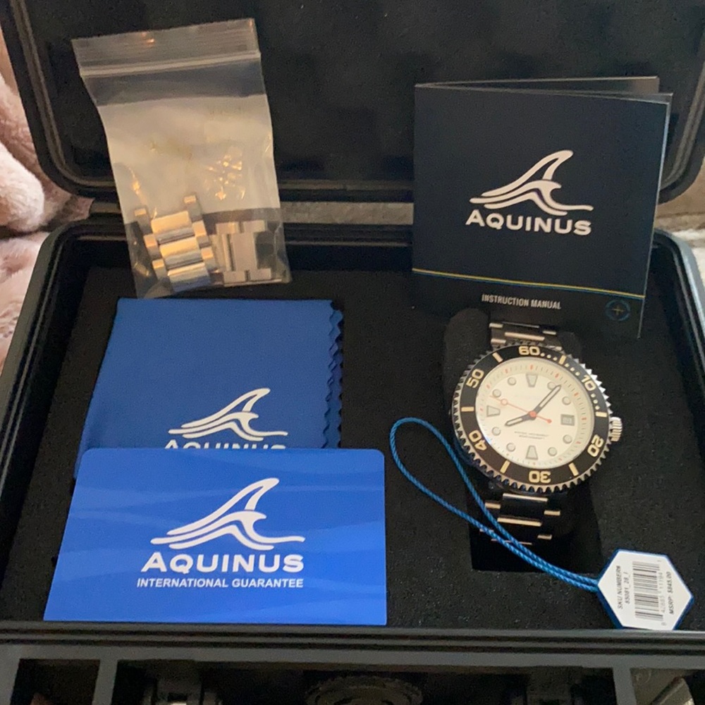 Aquinus Watch